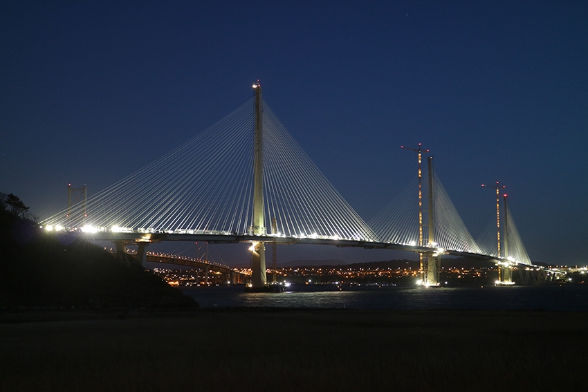 El nuevo puente Forth bate records en Escocia